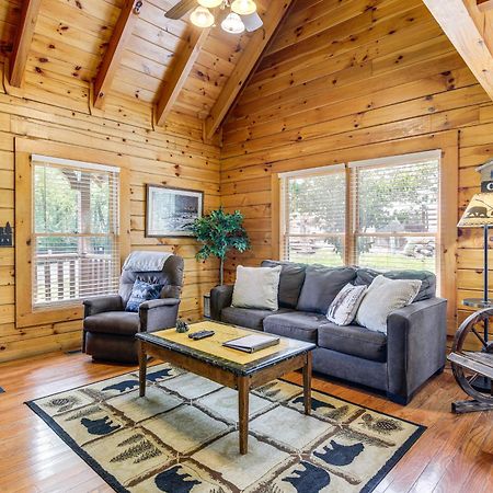 Pigeon Forge Cabin Premier Location And Hot Tub Kültér fotó