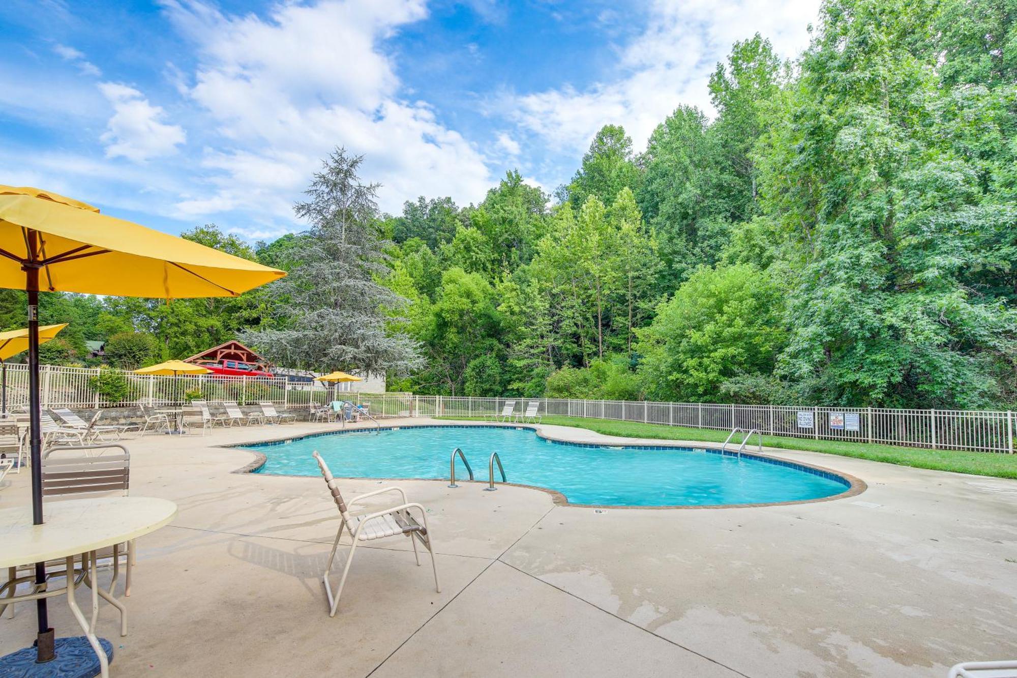Pigeon Forge Cabin Premier Location And Hot Tub Kültér fotó