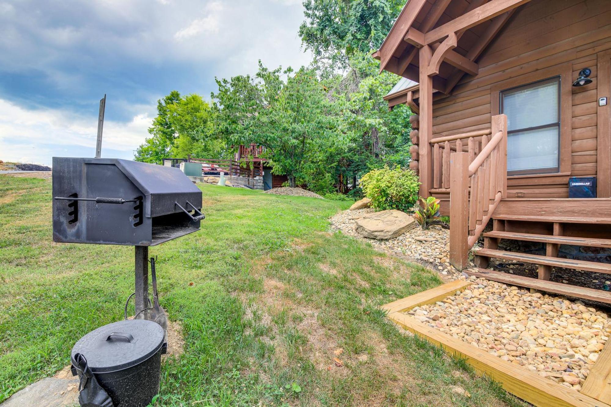 Pigeon Forge Cabin Premier Location And Hot Tub Kültér fotó