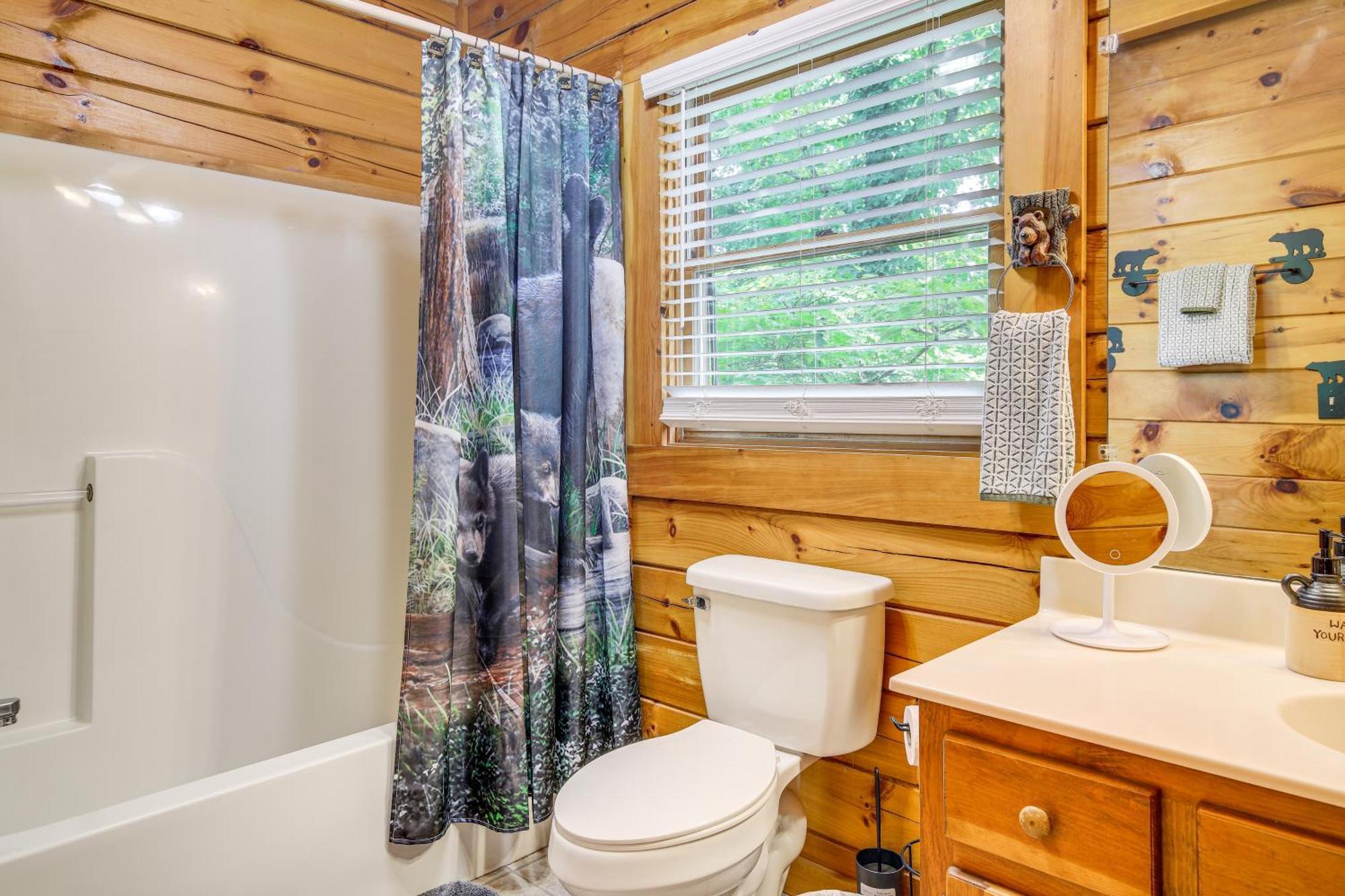 Pigeon Forge Cabin Premier Location And Hot Tub Kültér fotó