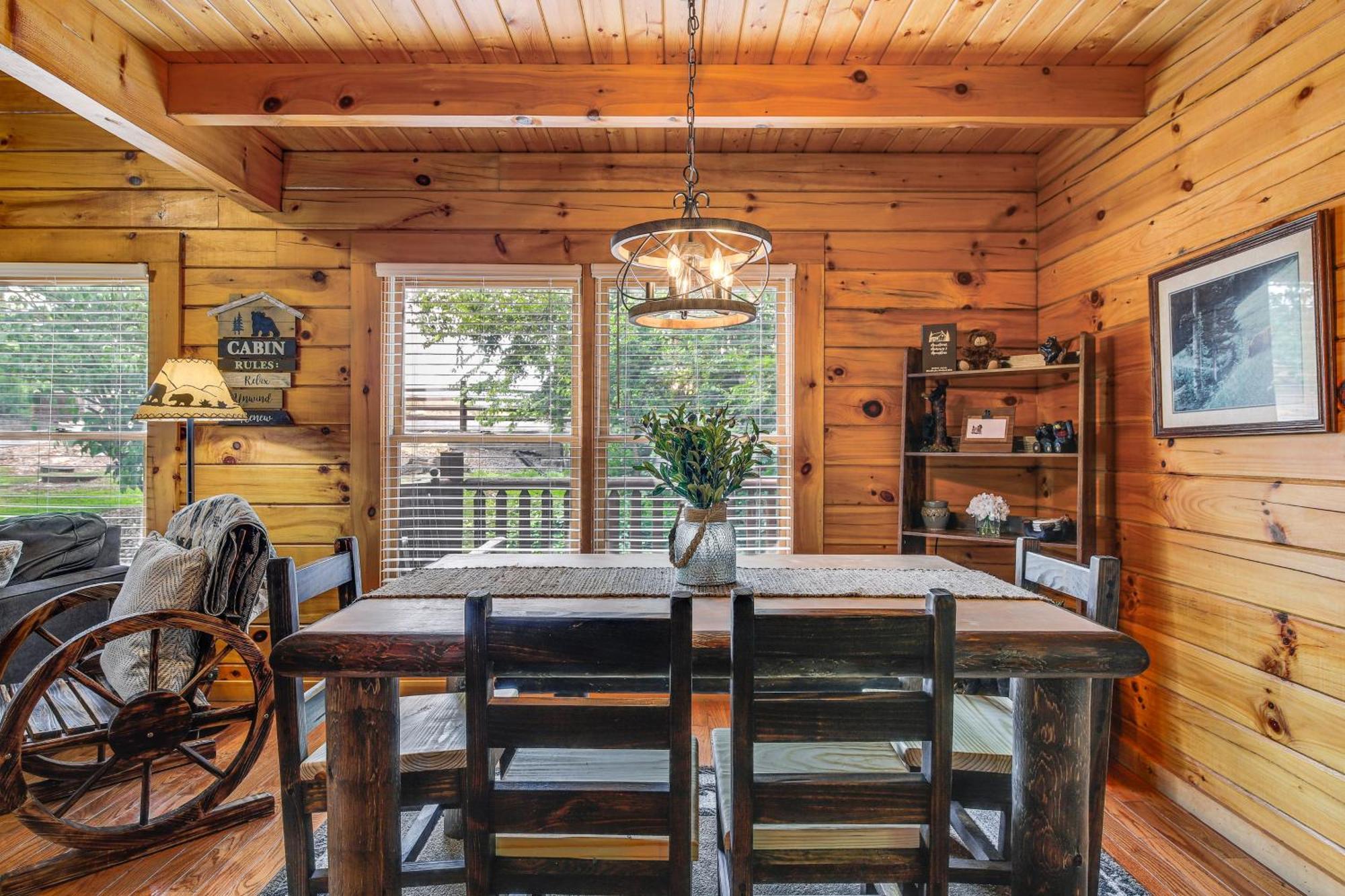 Pigeon Forge Cabin Premier Location And Hot Tub Kültér fotó
